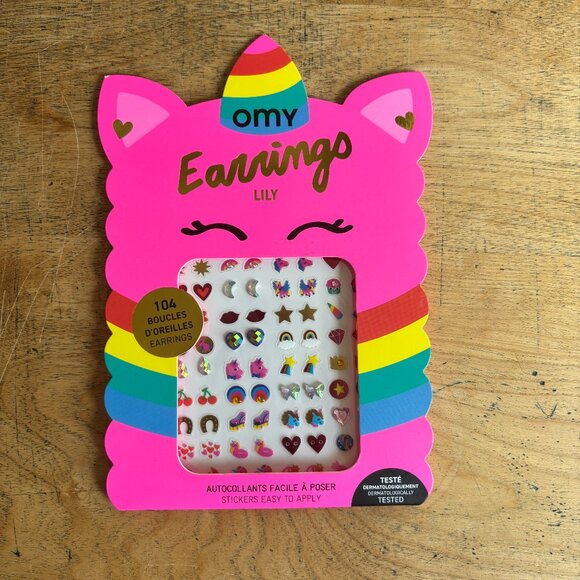 NWT! OMY - Lily Sticker Earrings - Picture 1 of 4